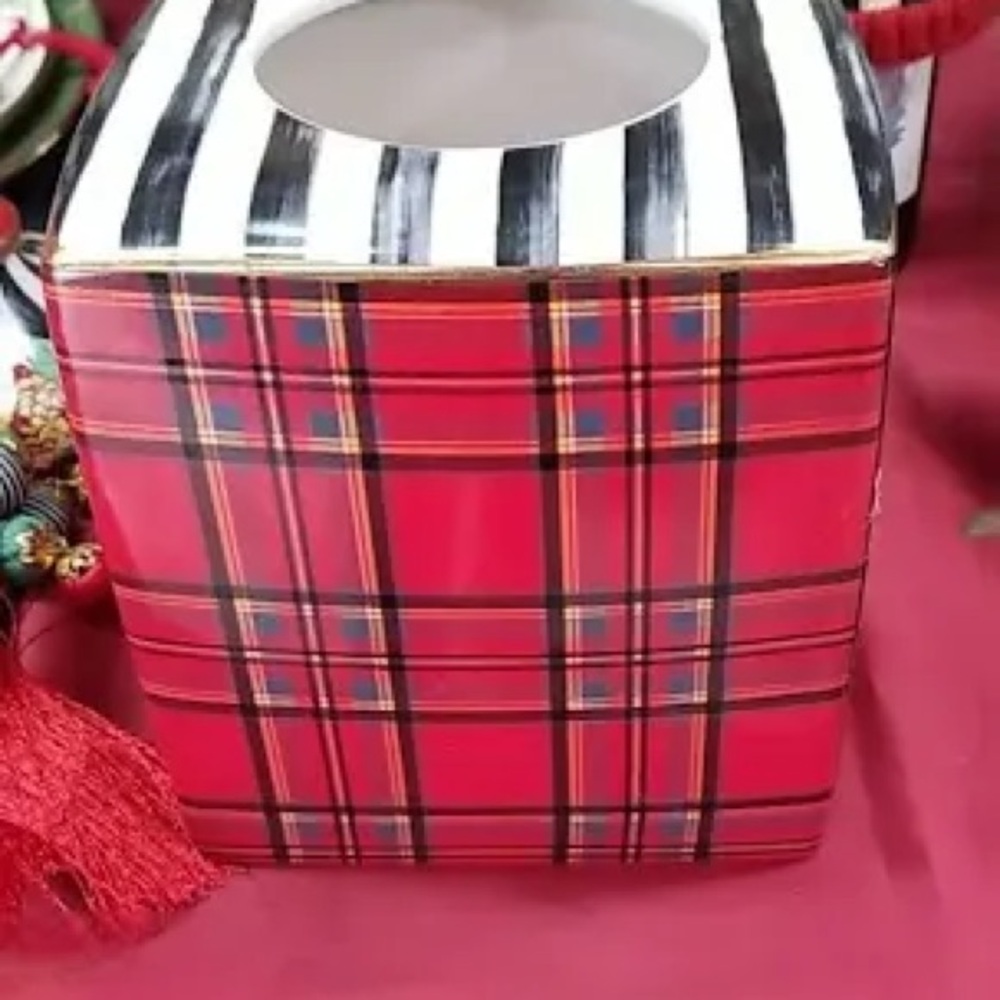 Mackenzie Childs Red Plaid Tartastic Tissue Box Cover sold out ! $79 Last One!